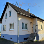 Friesenheim – Gepflegtes Einfamilienhaus mit Garten & Dachterrasse