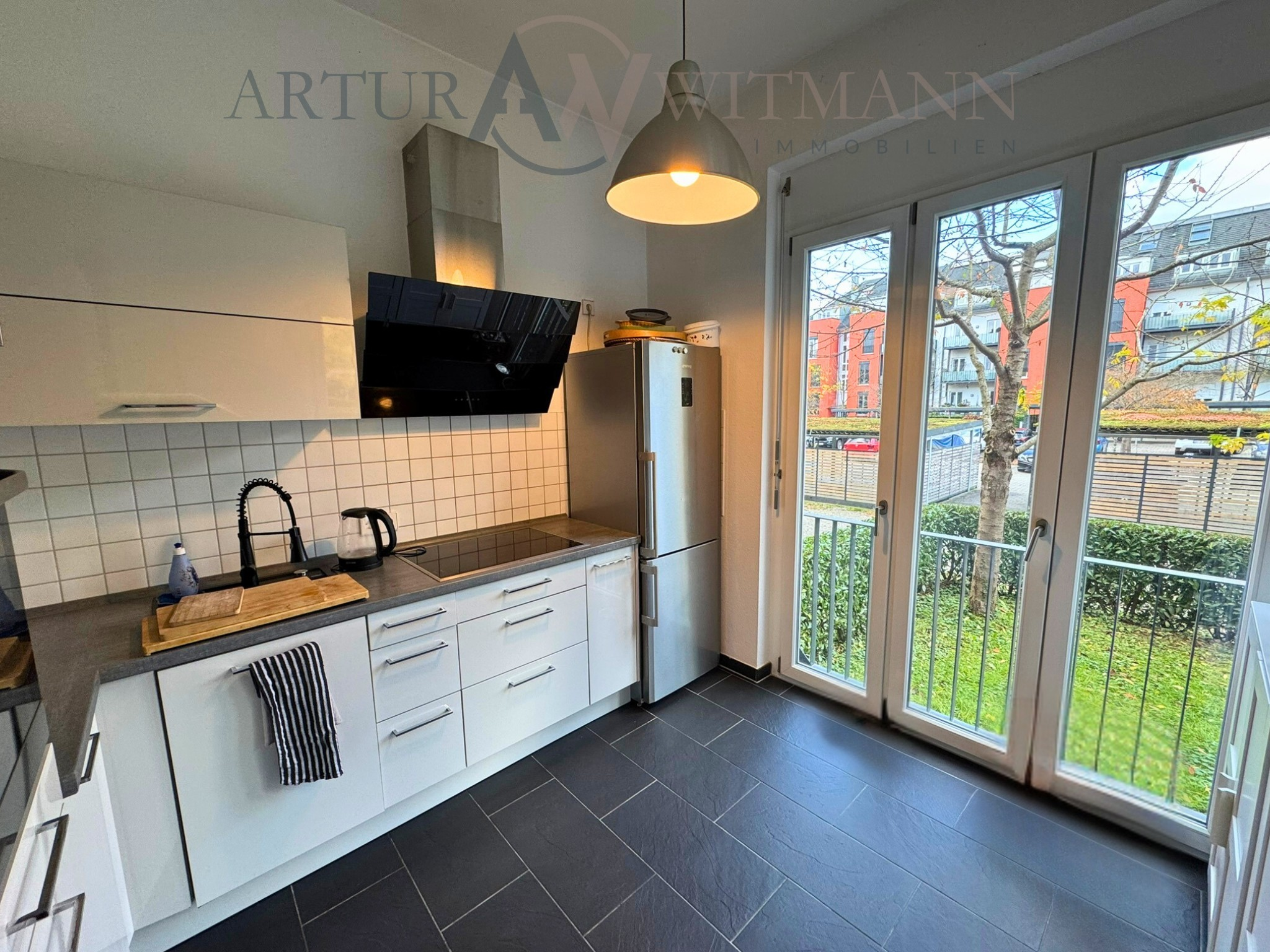 Ein Zuhause mit Stil und Komfort – 3-Zimmer-Wohnung mit großem Garten