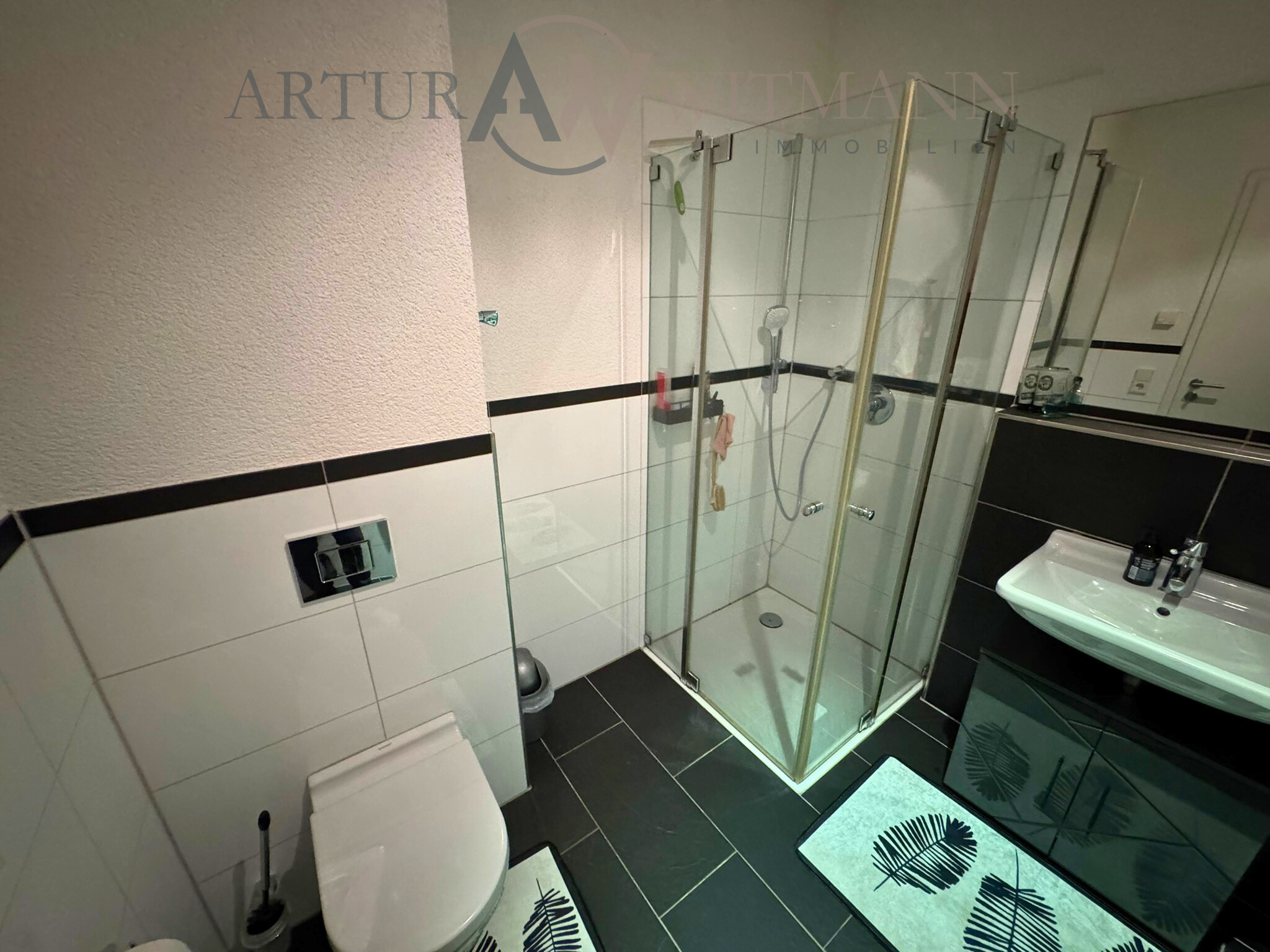 Ein Zuhause mit Stil und Komfort – 3-Zimmer-Wohnung mit großem Garten