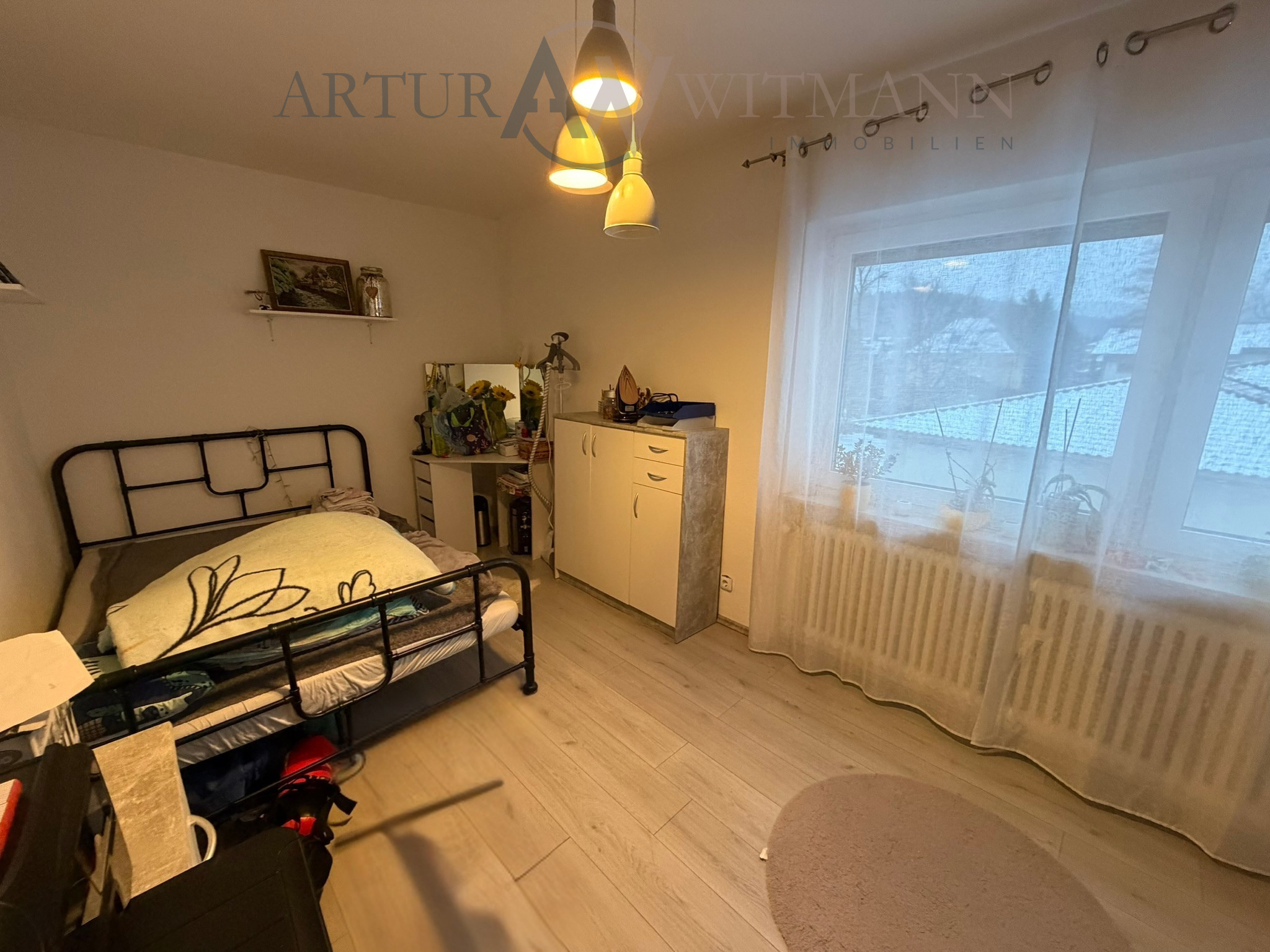 3-Zimmer-Wohnung mit Südbalkon & TG-Stellplatz in zentraler Lage von Zell a. H.