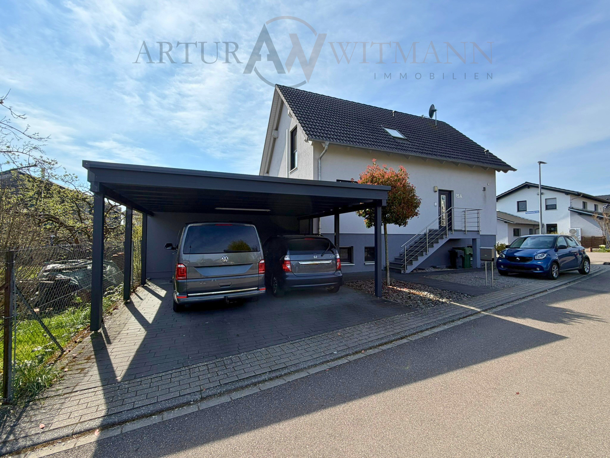 Selten am Markt: Einfamilienhaus mit Einliegerwohnung + extra Einheit | Baujahr 2017