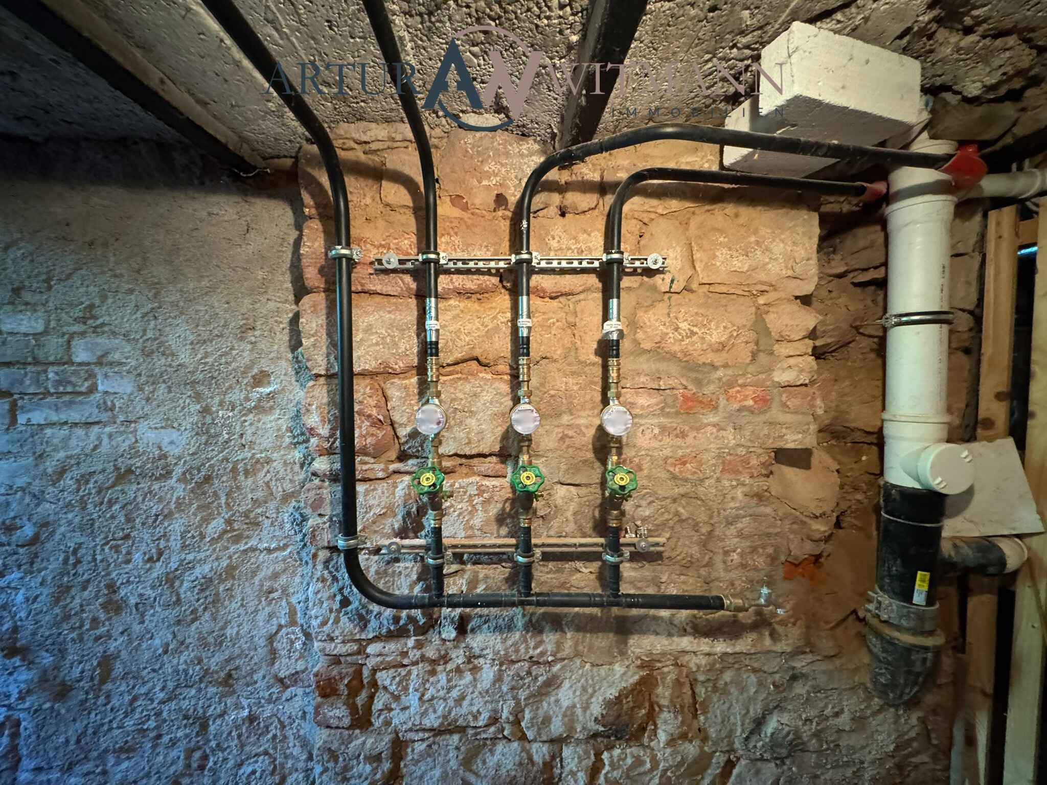 6 Wohneinheiten – gepflegt, weitgehend modernisiert