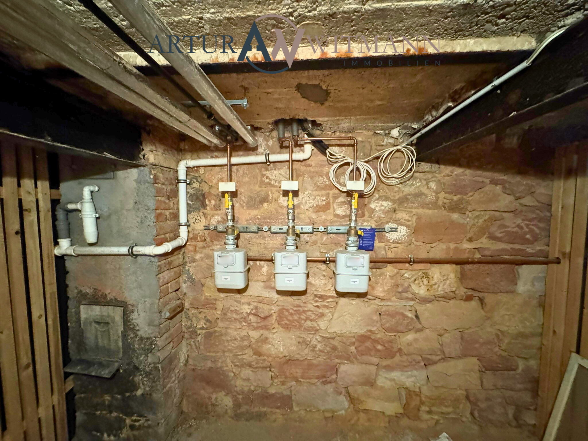 6 Wohneinheiten – gepflegt, weitgehend modernisiert