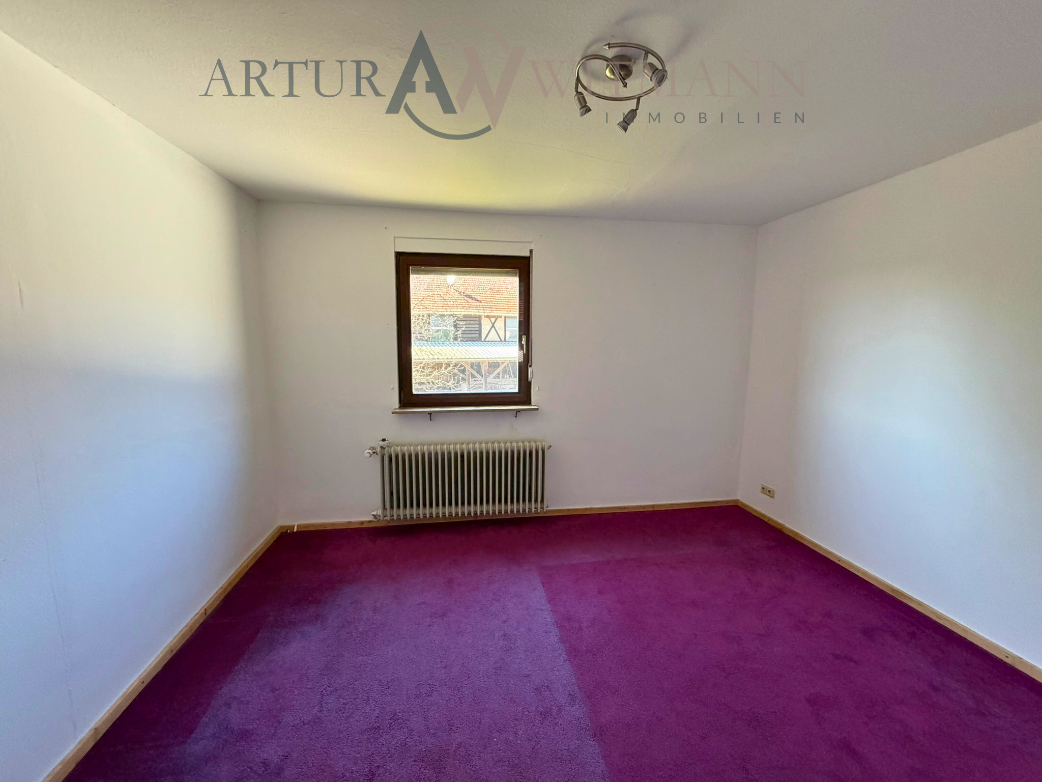 Meißenheim : Großes Wohnhaus mit 818 m² Grundstück und viel Nutzflächen