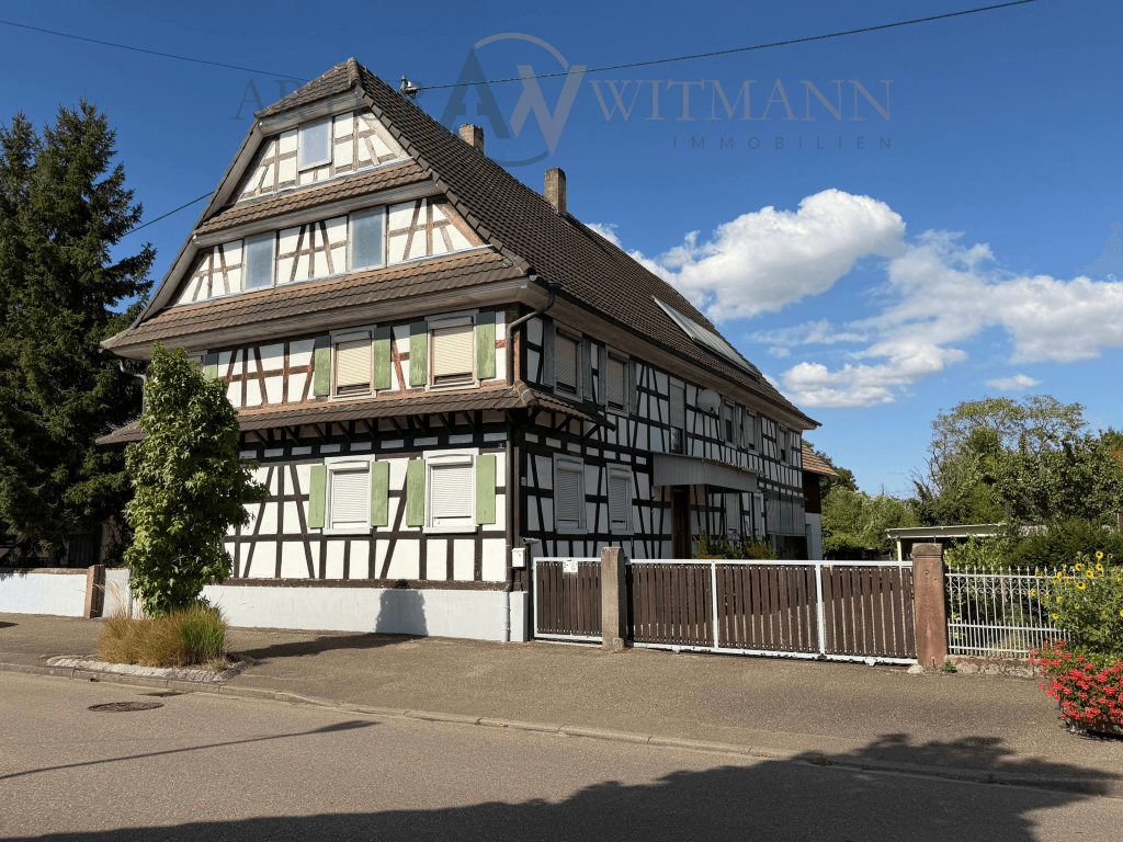 3.114 m² Grundstück & ca. 240 m² Wohnfläche – Historisches Anwesen in Nonnenweier